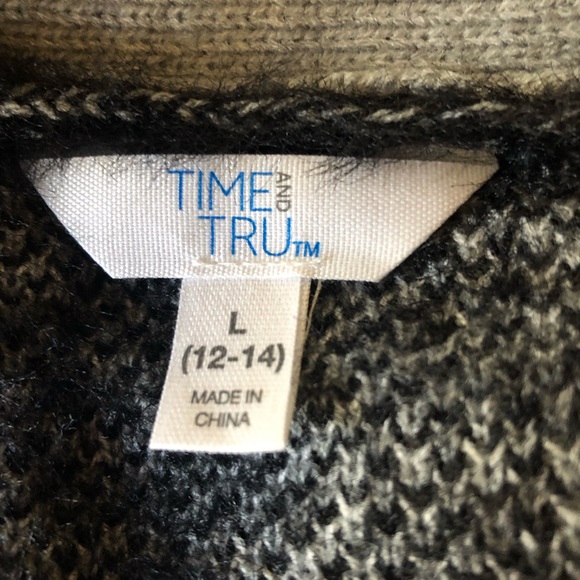 TIME and TRU Womens Cardigan Size Large 12-14 Eyelash Knit Grey Black New - Picture 7 of 8